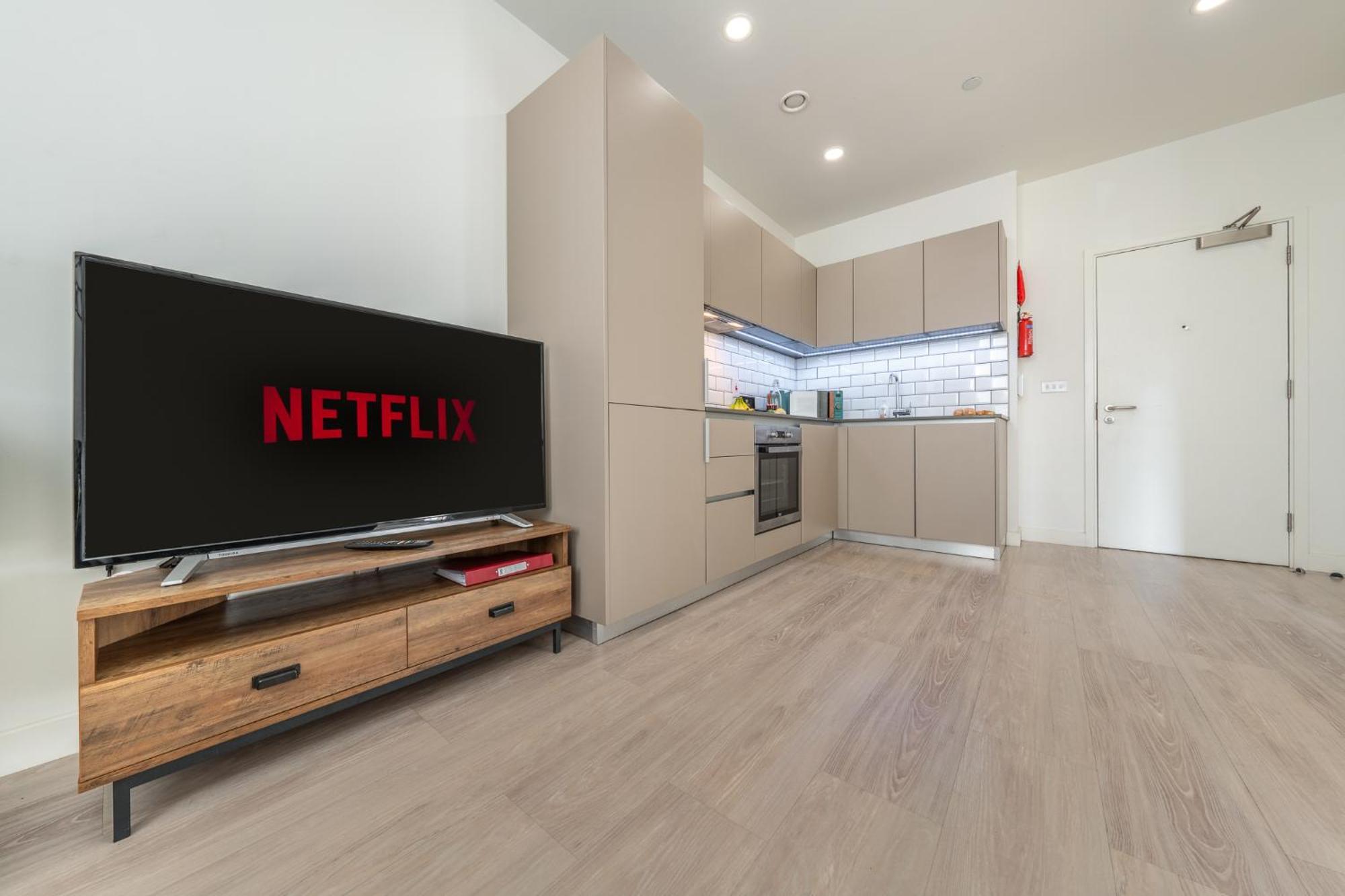 Luxury 1 Bedroom Serviced Apartment With Roof Terrace & Gym Stevenage Kültér fotó