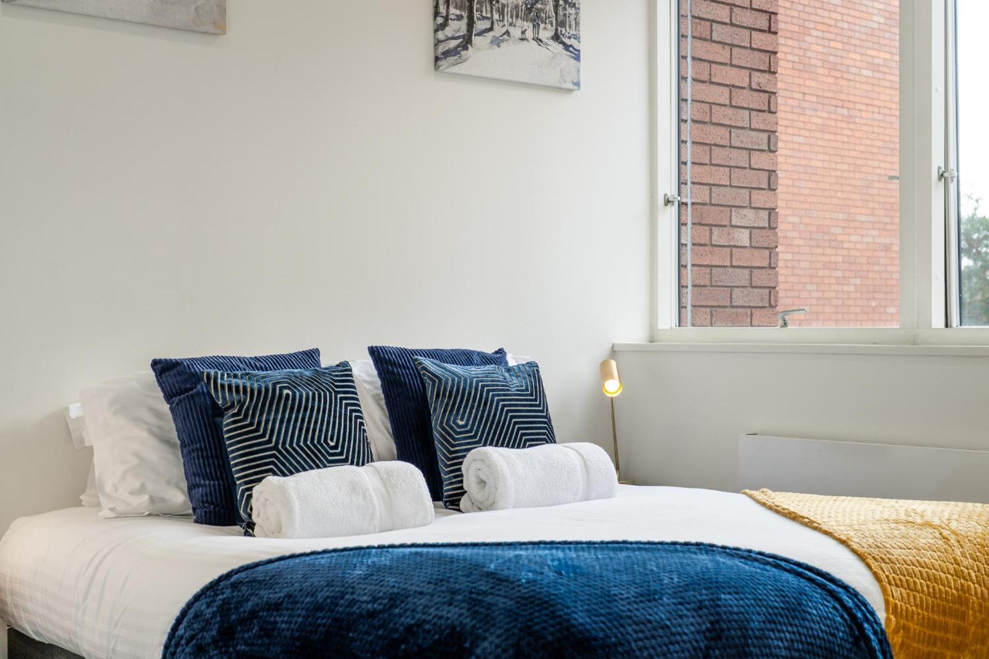 Luxury 1 Bedroom Serviced Apartment With Roof Terrace & Gym Stevenage Kültér fotó