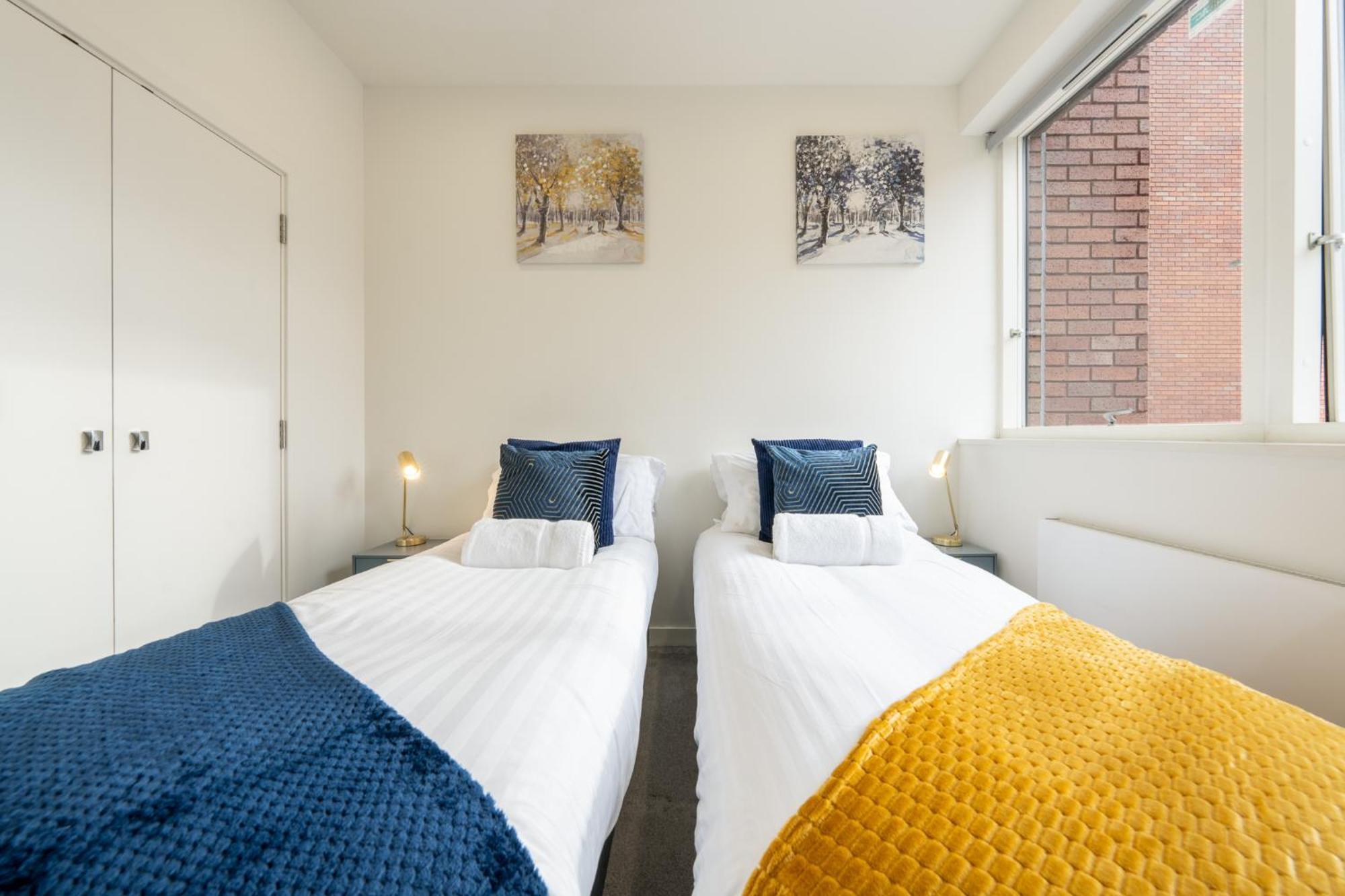 Luxury 1 Bedroom Serviced Apartment With Roof Terrace & Gym Stevenage Kültér fotó